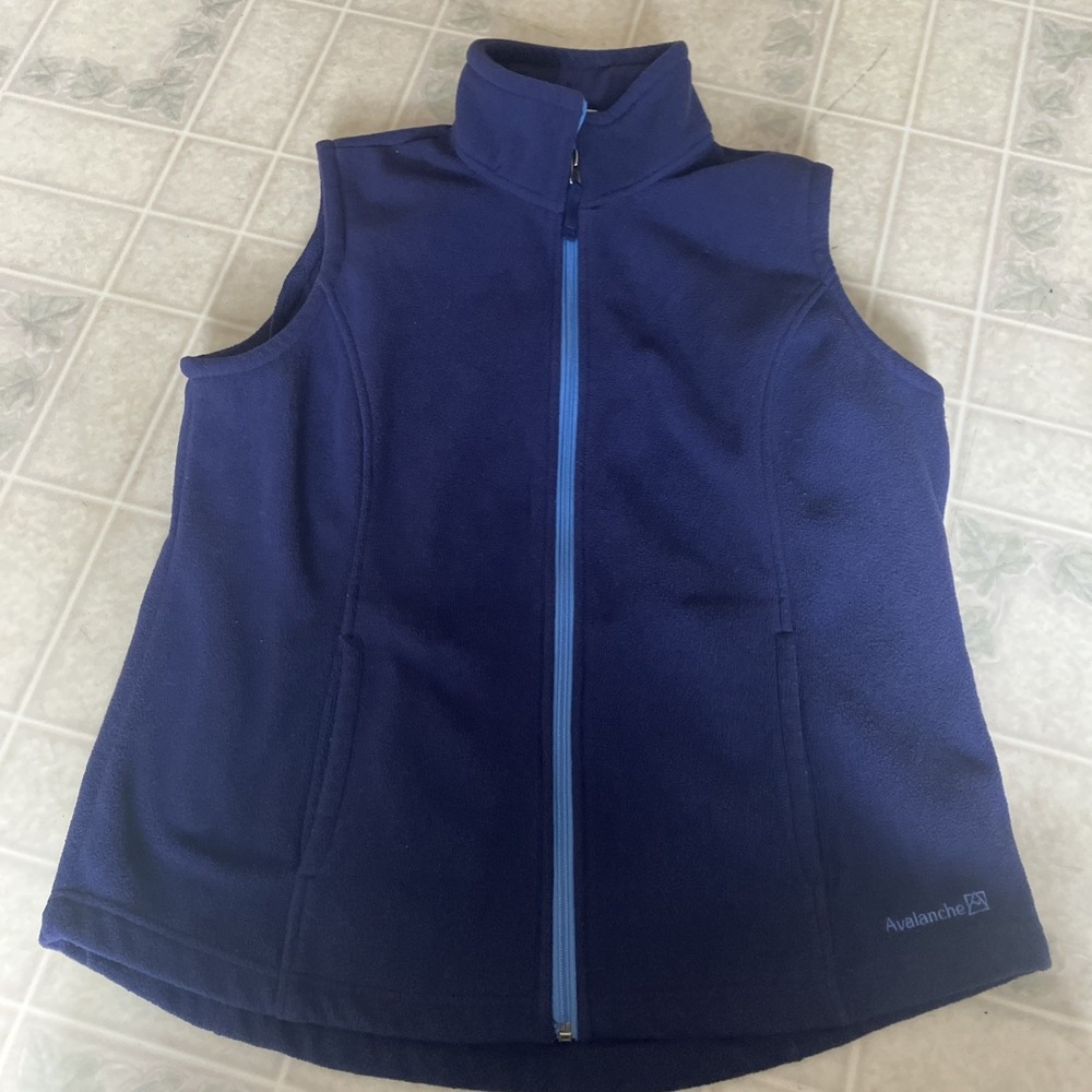 Avalanche Womens Large Dark Purple Fleece Vest Full‎ Front Zip Stand-up Collar